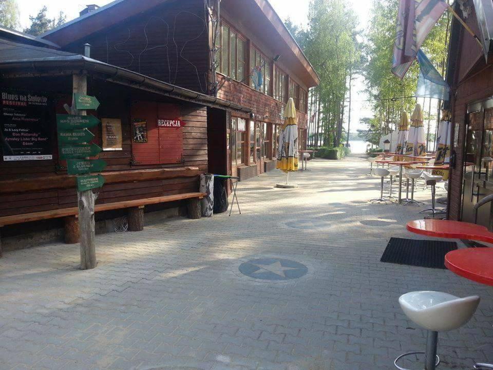 Hotel Osrodek Wypoczynkowy Wratislavia Radzyń Exterior foto