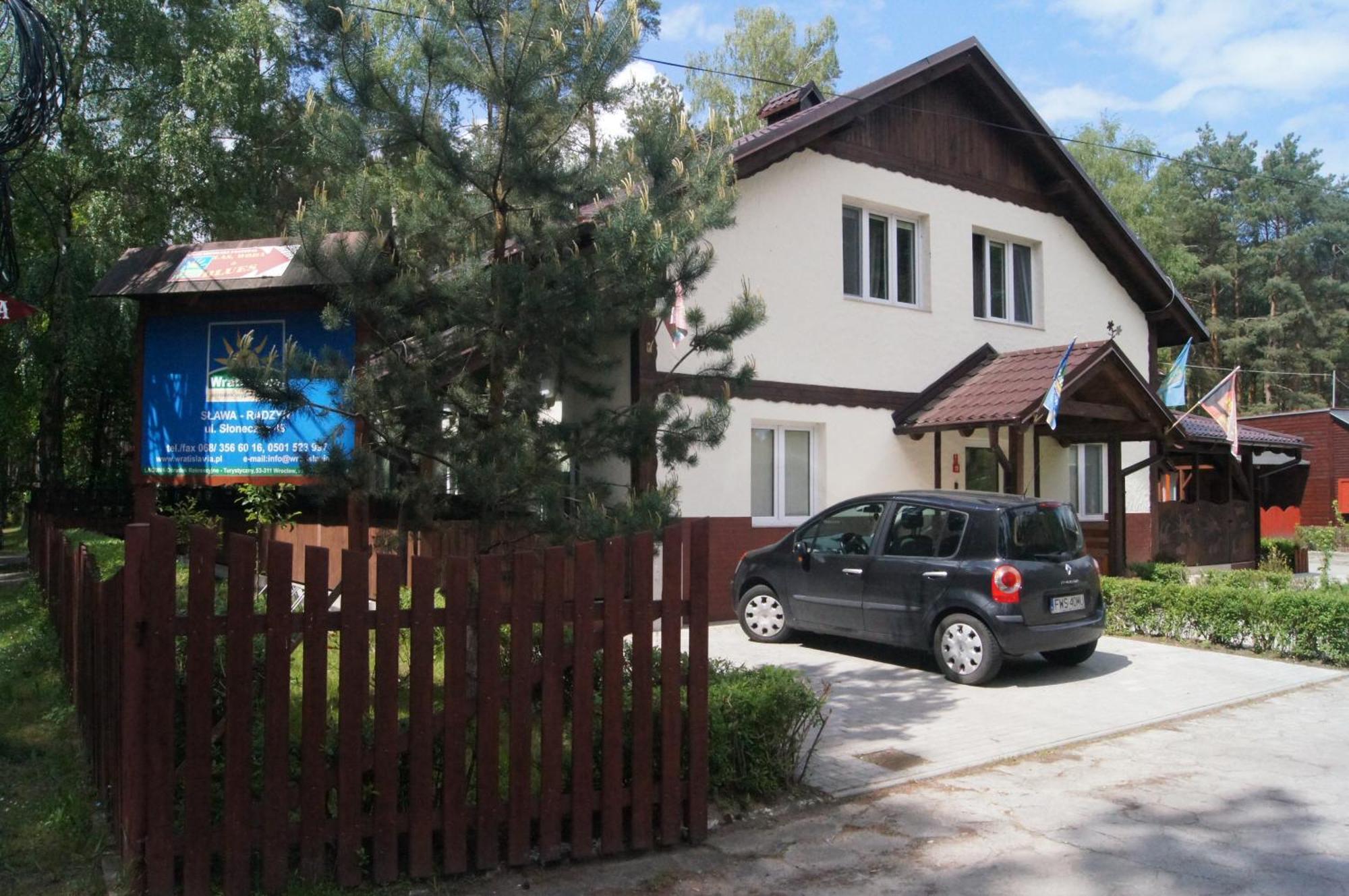 Hotel Osrodek Wypoczynkowy Wratislavia Radzyń Exterior foto