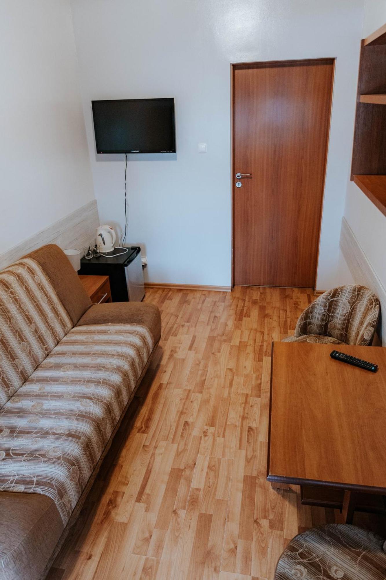 Hotel Osrodek Wypoczynkowy Wratislavia Radzyń Exterior foto